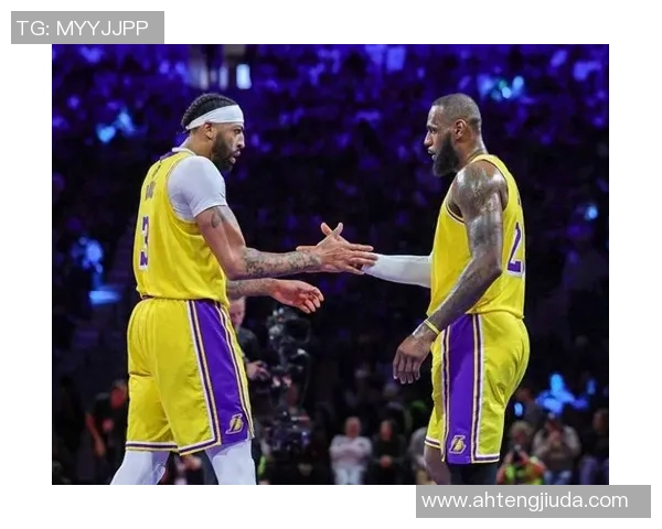 湖人对阵掘金第二场精彩直播全程回顾与分析 湖人对阵掘金第二场精彩直播全程回顾与分析