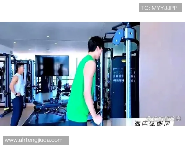 开拓者记者：杨瀚森有文化隔膜，正坚持着球队期望他做的全部